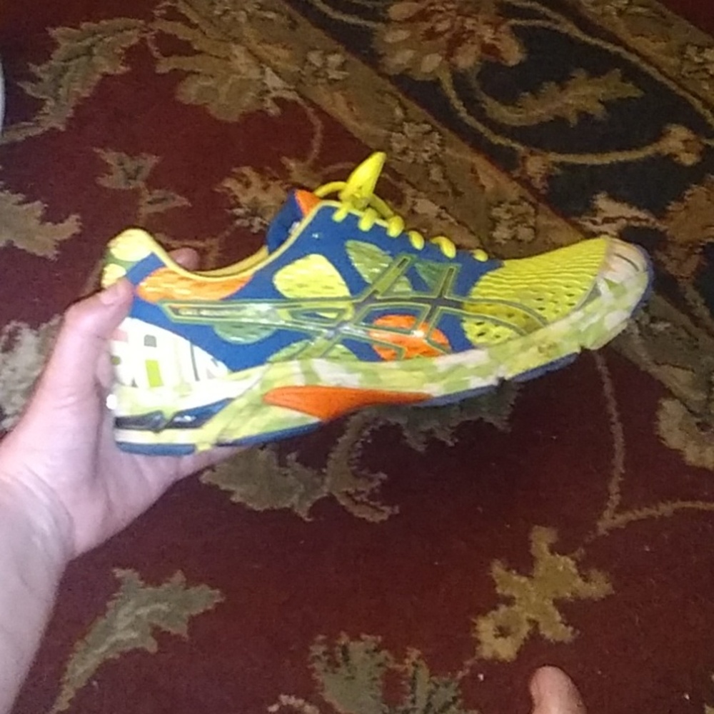 Asic duomax gel-noosa tri 7 running shoes